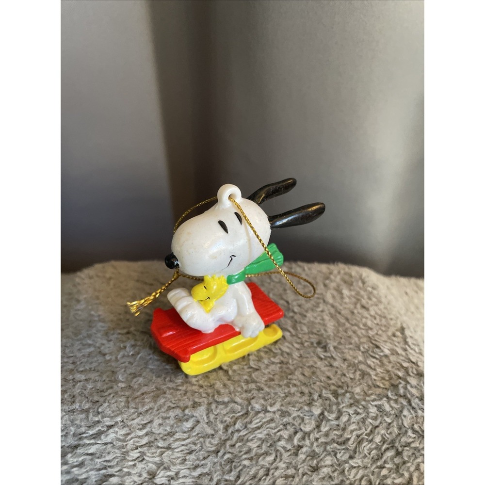 VINTAGE SNOOPY & WOODSTOCK on a Sled Christmas Ornament, PVC,
